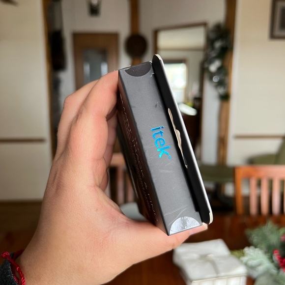 New itek Smart Track & Find Bluetooth Device Tracker - Picture 5 of 5